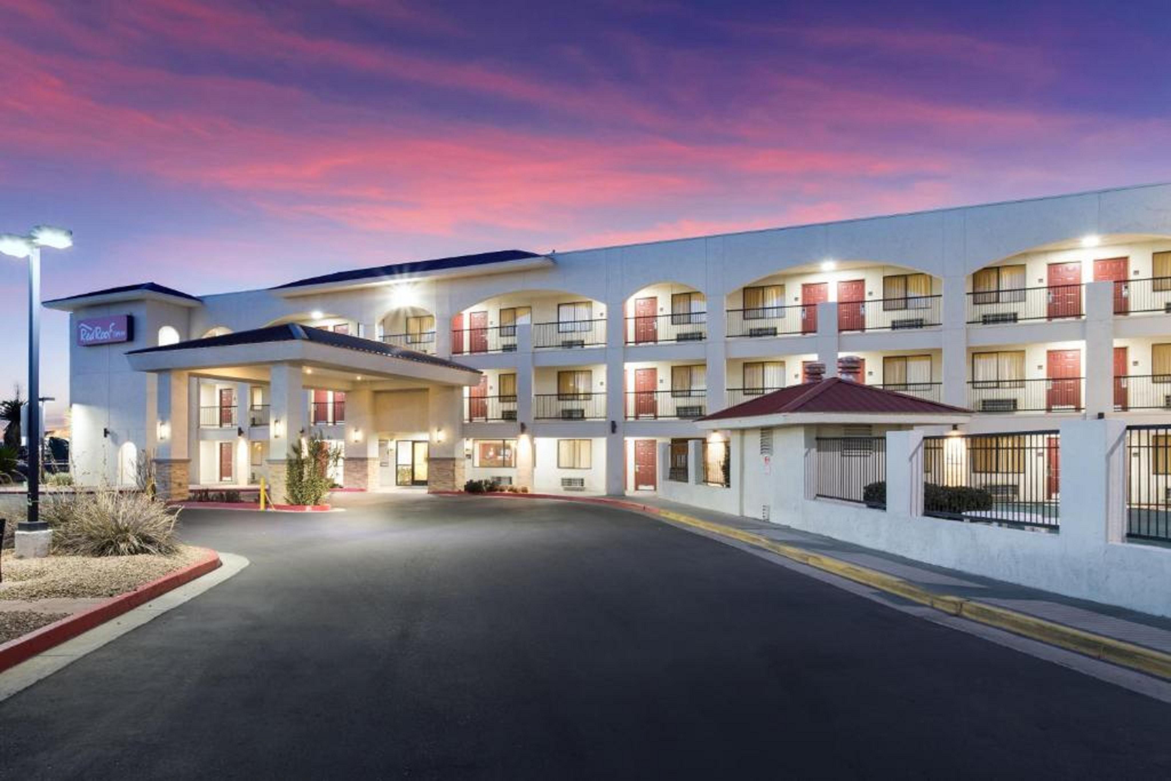 Red Roof Inn Albuquerque - Midtown Exterior photo